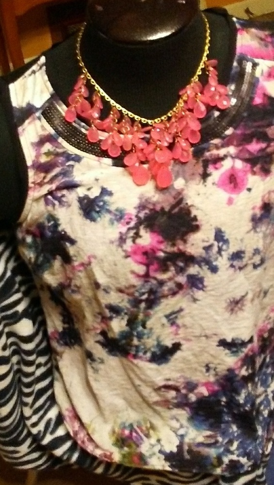 Vera Wang top